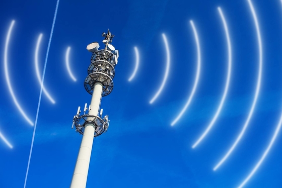 LiFePO4 Derin Döngü Lityum Pil 51.2V 100Ah 4G 5G İletişim Üss İstasyonu için