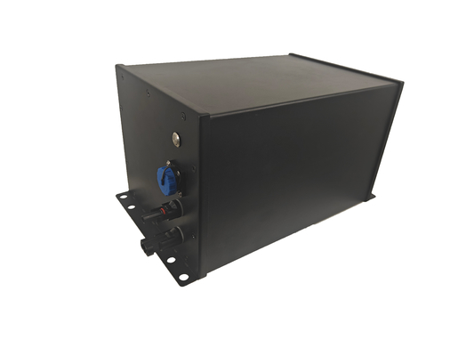 Özel Temizlik Ücretsiz Güneş Sokak Işığı LiFePo4 Pil Paketi 25.6V 42Ah BMS ile